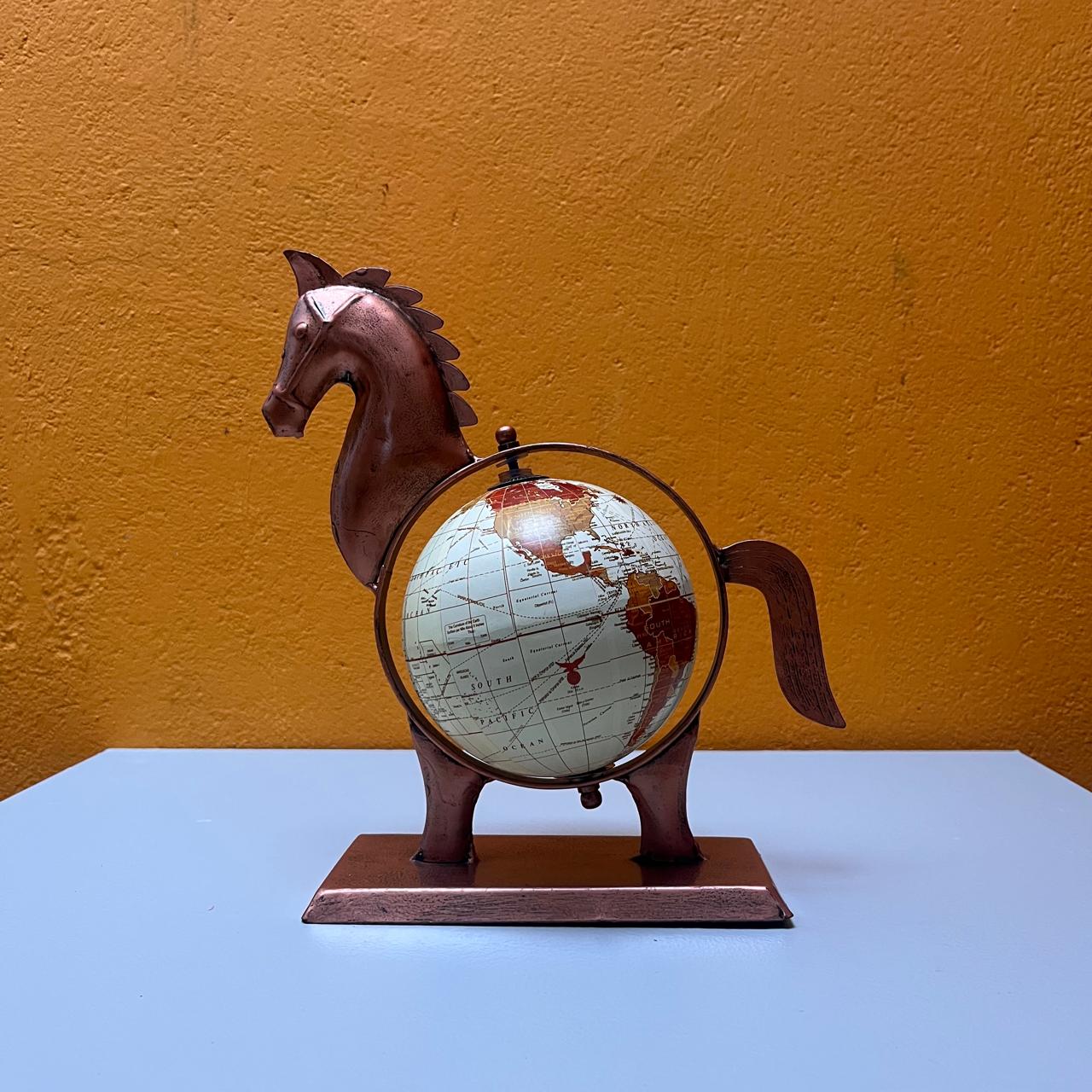 Horse Globe
